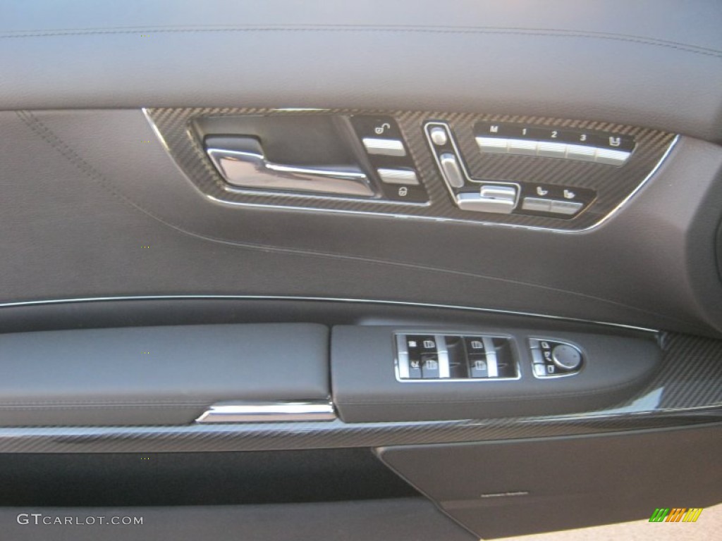 2013 Mercedes-Benz CL 63 AMG Controls Photo #76049301