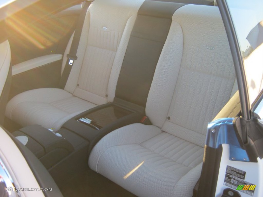 2013 Mercedes-Benz CL 550 4Matic Rear Seat Photo #76049697