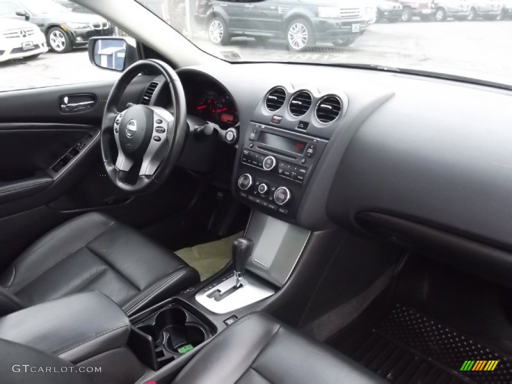 2008 Nissan Altima 2.5 SL Charcoal Dashboard Photo #76050770