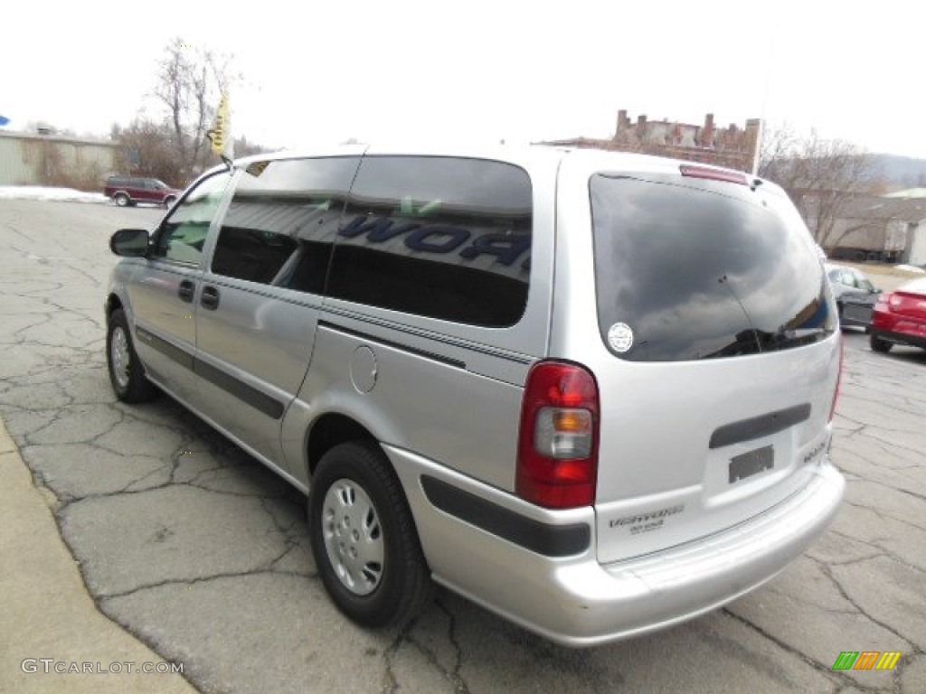 2002 Venture LS - Galaxy Silver Metallic / Medium Gray photo #6