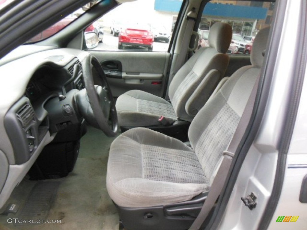 2002 Venture LS - Galaxy Silver Metallic / Medium Gray photo #11