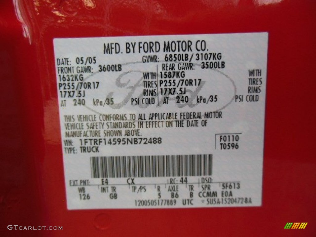 2005 F150 FX4 Regular Cab 4x4 - Bright Red / Medium Flint Grey photo #25