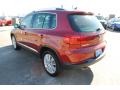 Wild Cherry Metallic - Tiguan SE Photo No. 5