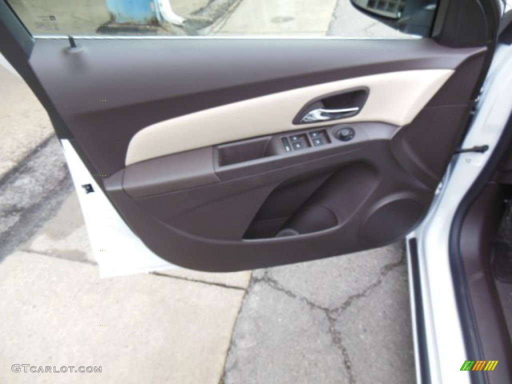 2013 Cruze LT - Summit White / Cocoa/Light Neutral photo #12
