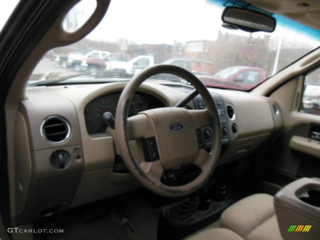 2004 F150 XLT Regular Cab 4x4 - Oxford White / Tan photo #10