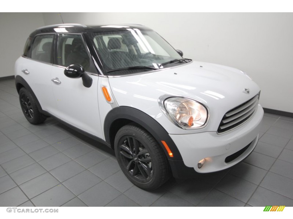 Light White 2013 Mini Cooper Countryman Exterior Photo #76057128