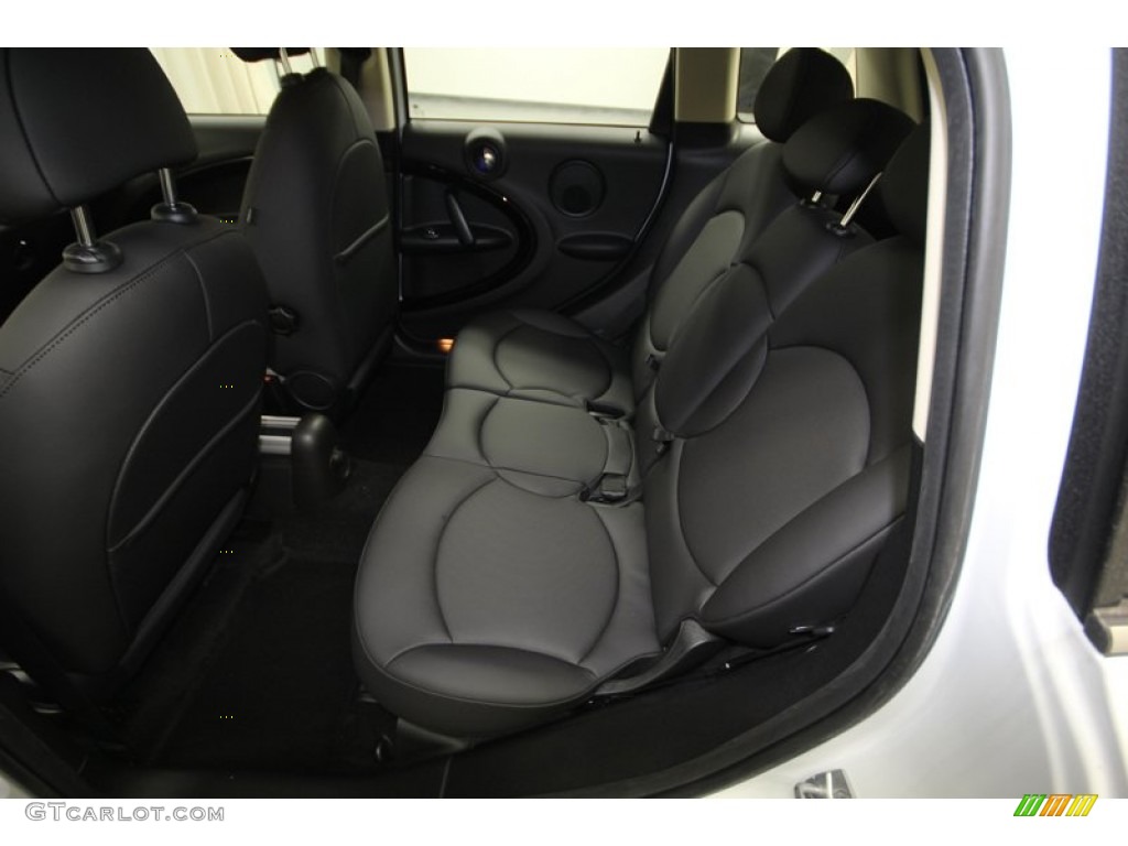 2013 Mini Cooper Countryman Rear Seat Photo #76057210