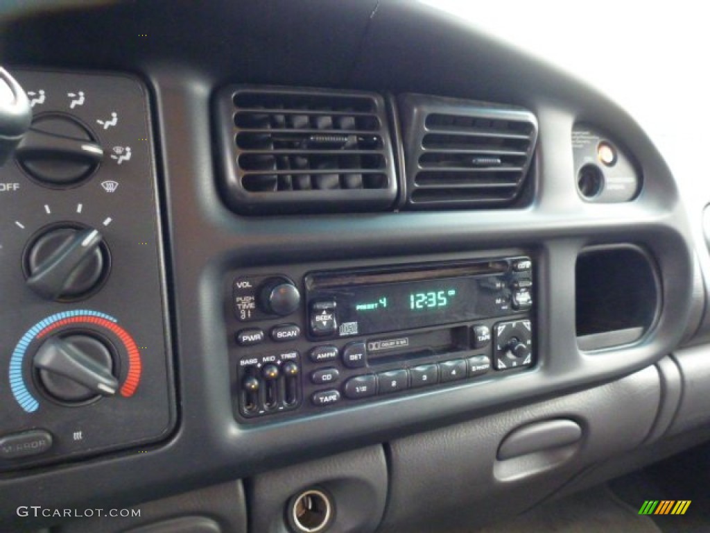 2000 Dodge Ram 1500 SLT Extended Cab 4x4 Controls Photo #76057992