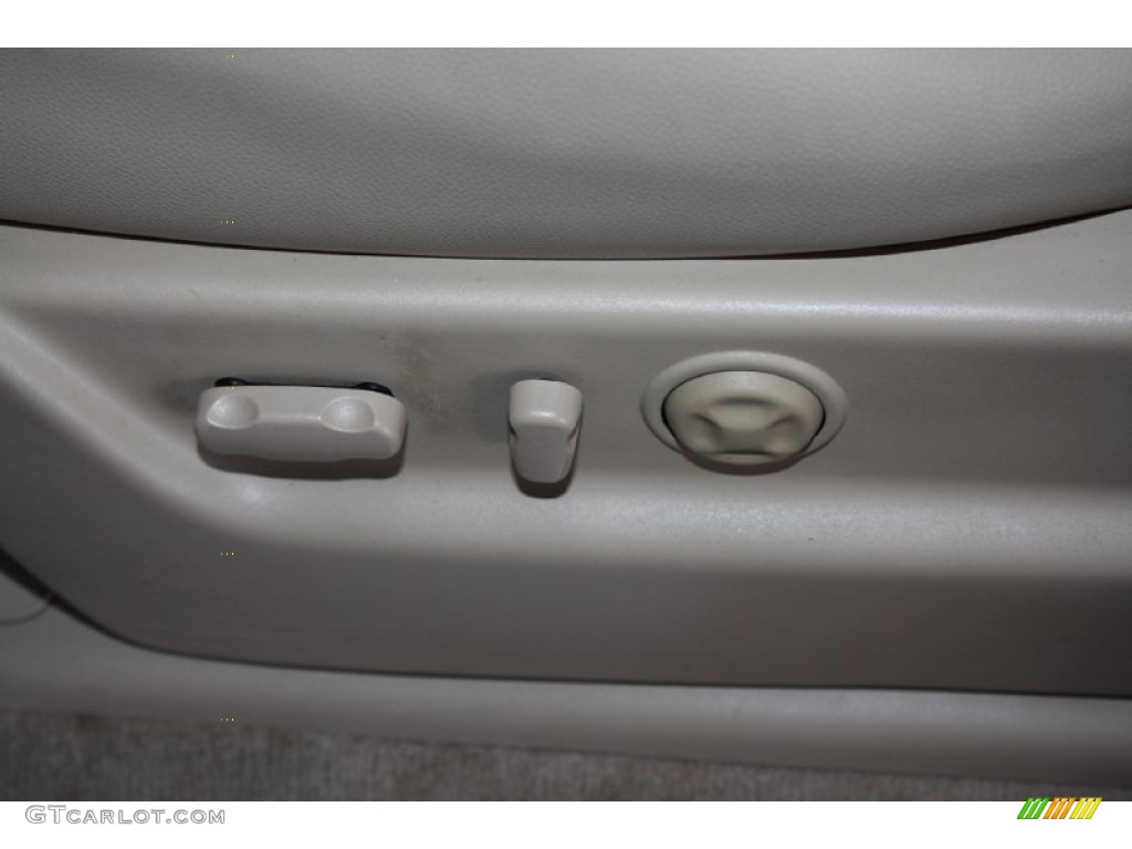 2008 Tahoe LTZ 4x4 - Black / Light Cashmere/Ebony photo #11