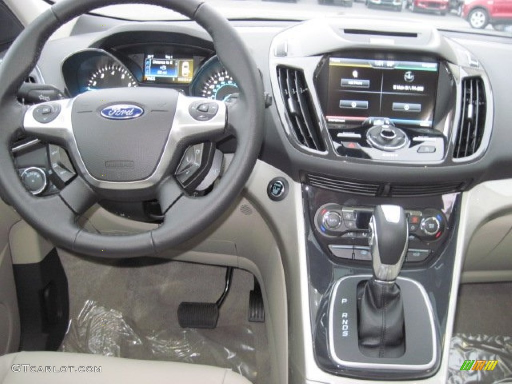 2013 Escape SEL 2.0L EcoBoost 4WD - White Platinum Metallic Tri-Coat / Medium Light Stone photo #6