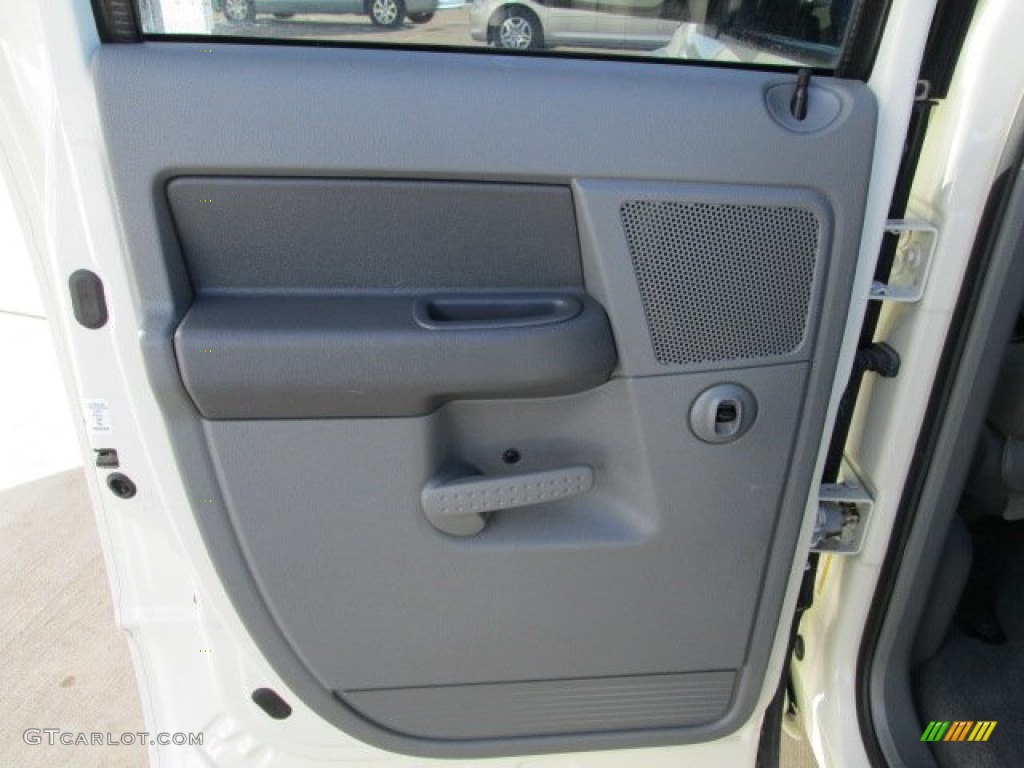 2006 Ram 1500 SLT Quad Cab 4x4 - Bright White / Medium Slate Gray photo #24