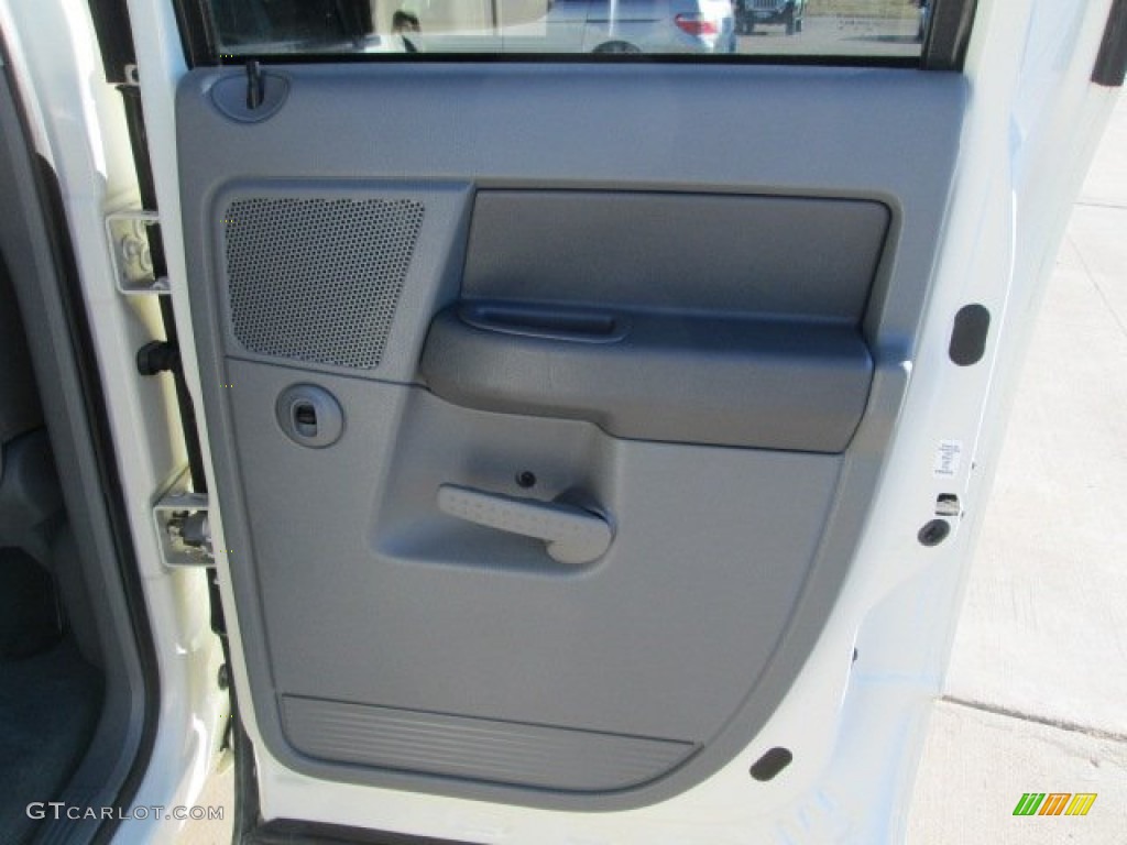 2006 Ram 1500 SLT Quad Cab 4x4 - Bright White / Medium Slate Gray photo #25