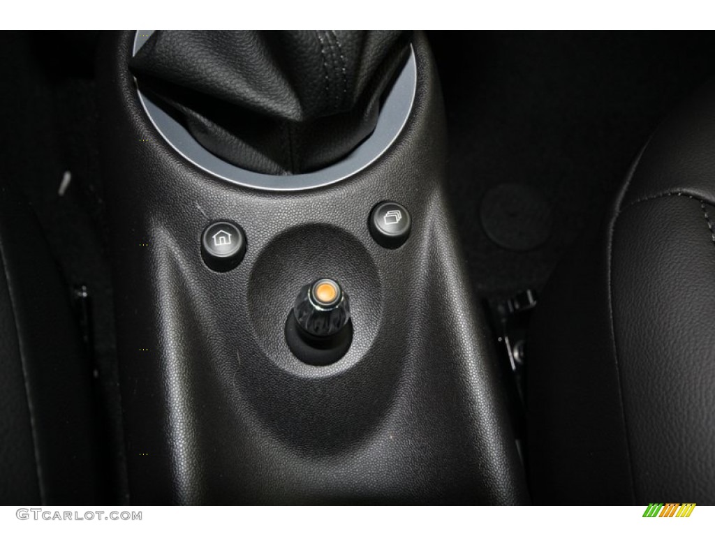 2013 Cooper S Coupe - Pepper White / Carbon Black photo #18