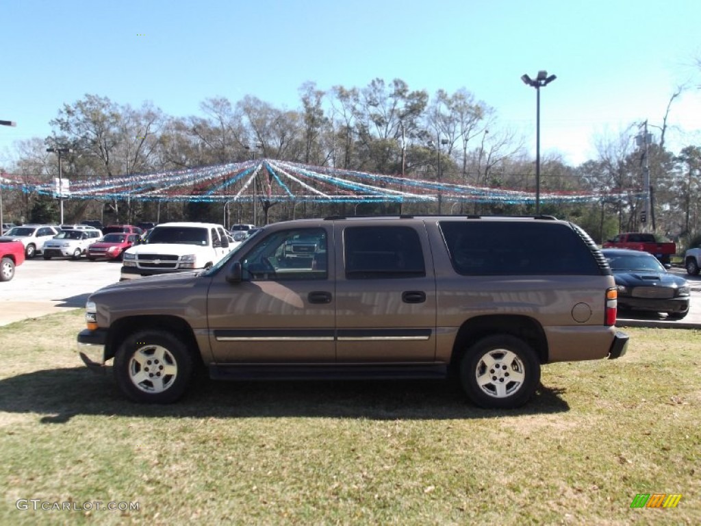 2004 Suburban 1500 LT - Sandalwood Metallic / Tan/Neutral photo #3
