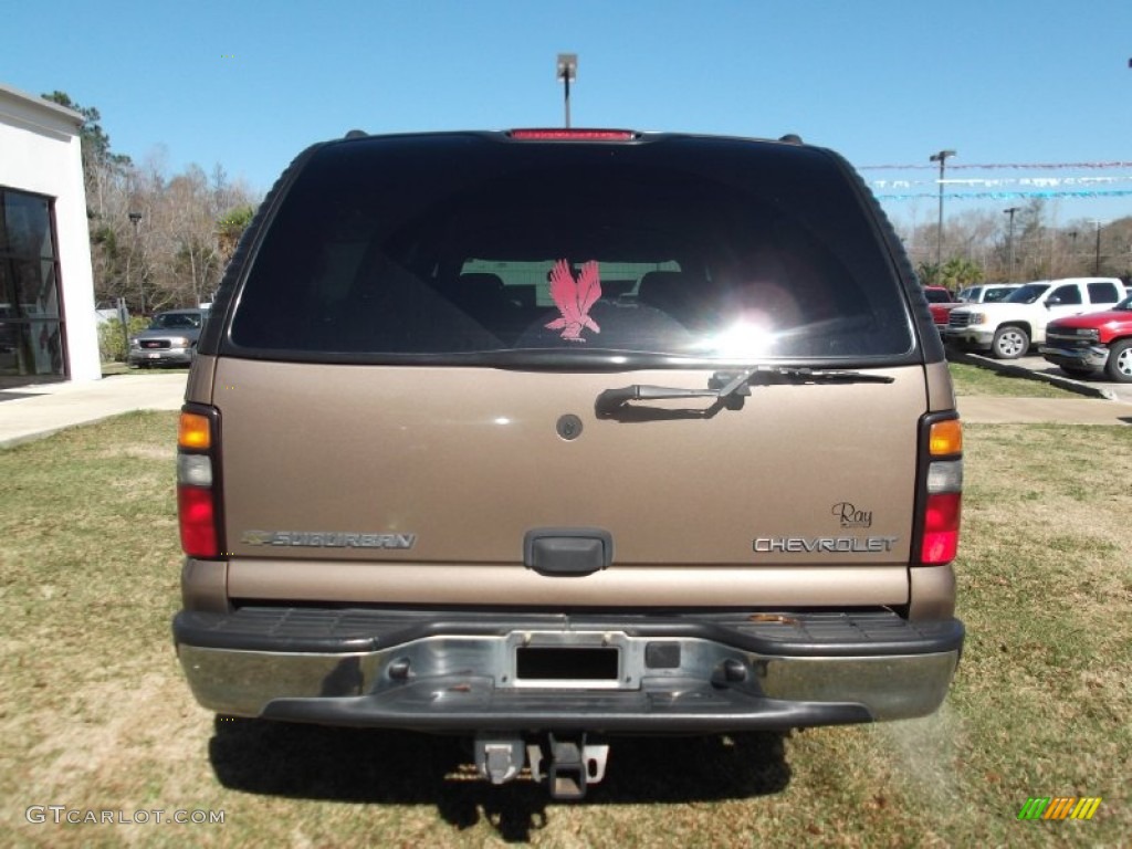 2004 Suburban 1500 LT - Sandalwood Metallic / Tan/Neutral photo #4