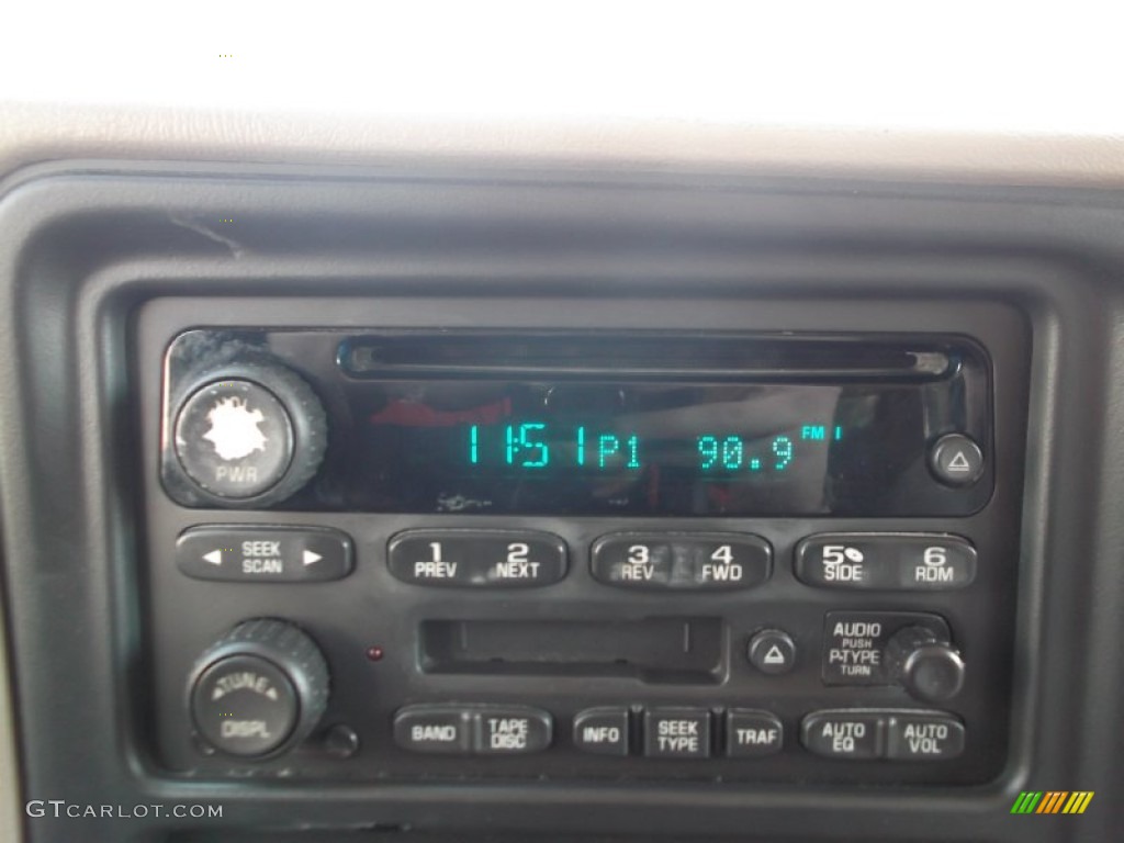 2004 Suburban 1500 LT - Sandalwood Metallic / Tan/Neutral photo #15