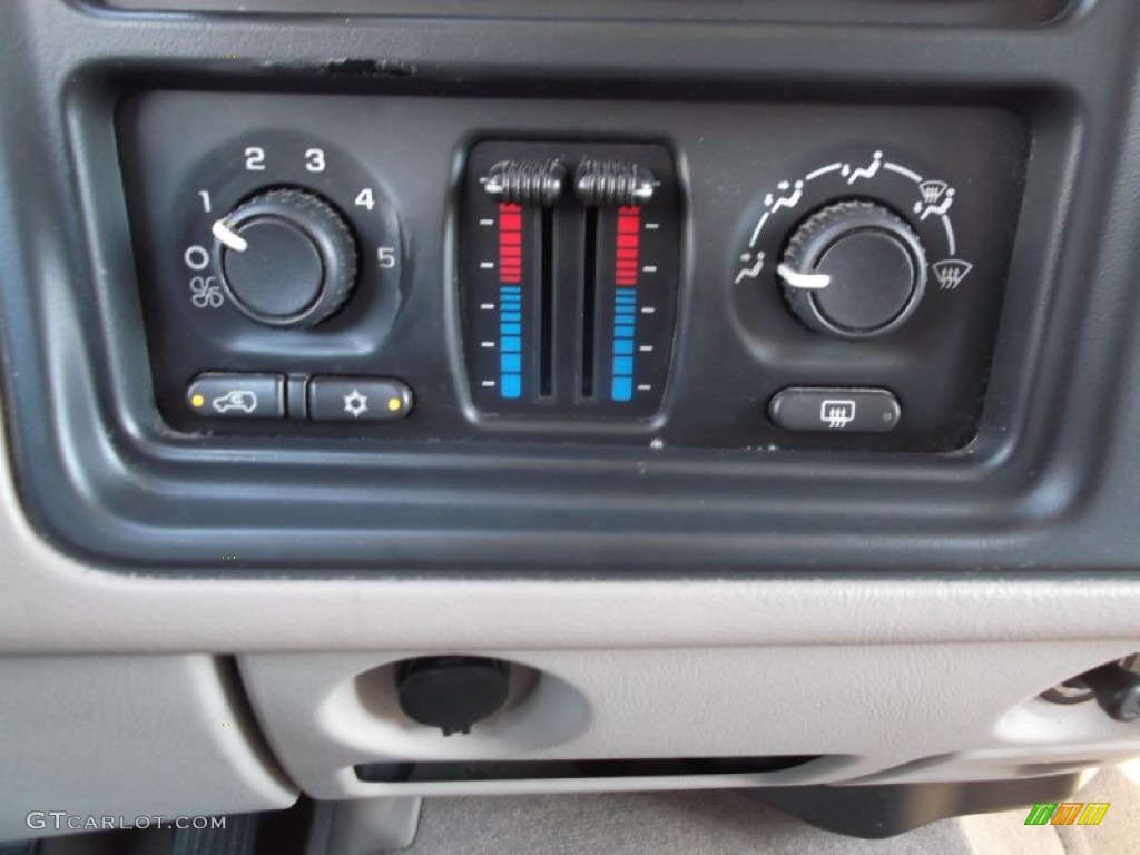 2004 Suburban 1500 LT - Sandalwood Metallic / Tan/Neutral photo #16
