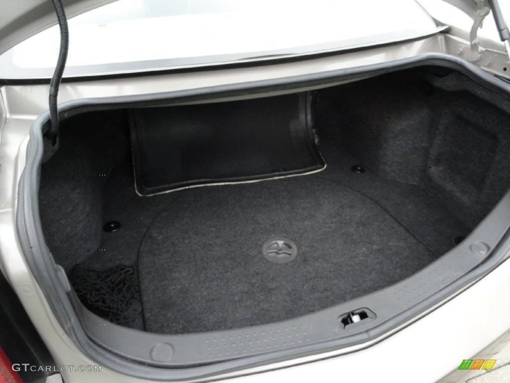 2003 Cadillac CTS Sedan Trunk Photo #76066122