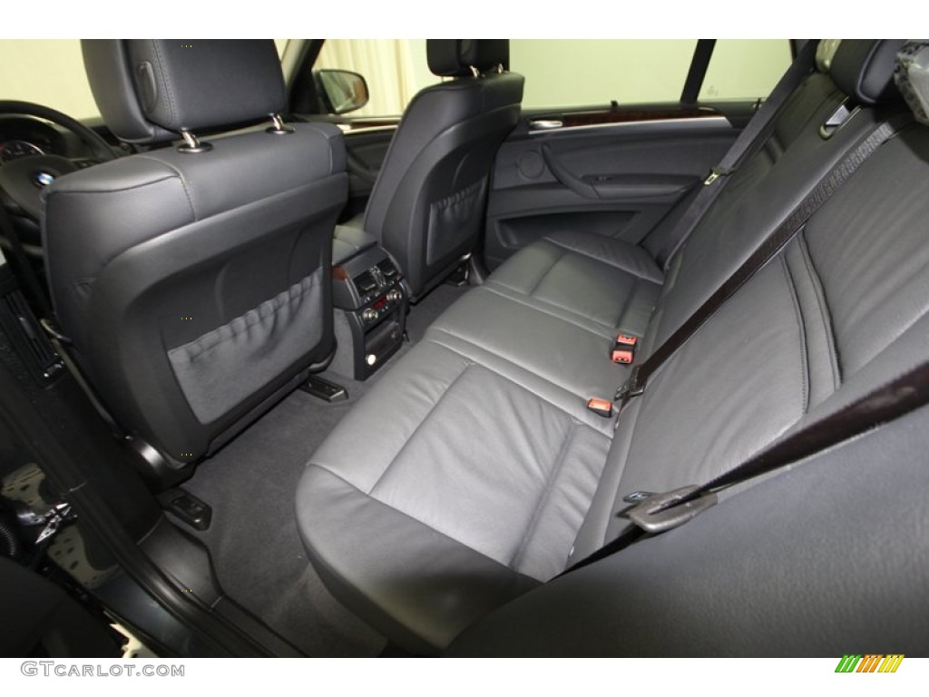 2013 BMW X5 xDrive 35d Rear Seat Photo #76067136