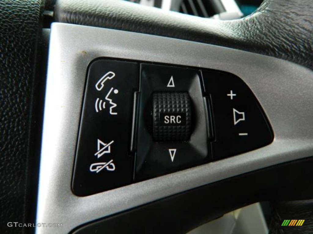 2011 Chevrolet Equinox LT Controls Photo #76071084