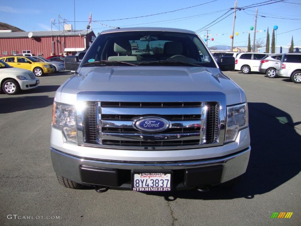 2010 F150 XLT SuperCrew 4x4 - Ingot Silver Metallic / Medium Stone photo #2