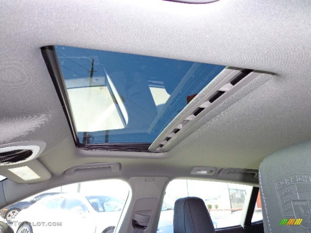2013 Porsche Panamera Platinum Edition Sunroof Photos