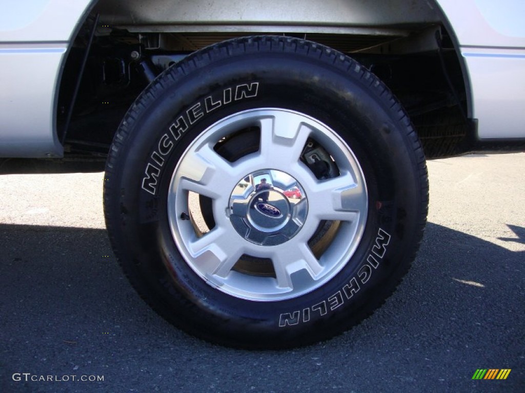 2010 F150 XLT SuperCrew 4x4 - Ingot Silver Metallic / Medium Stone photo #25