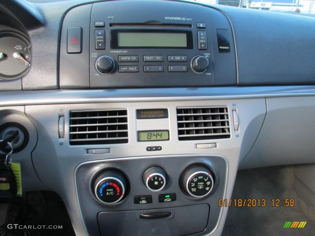 2006 Sonata GLS V6 - Silver Blue Metallic / Gray photo #9