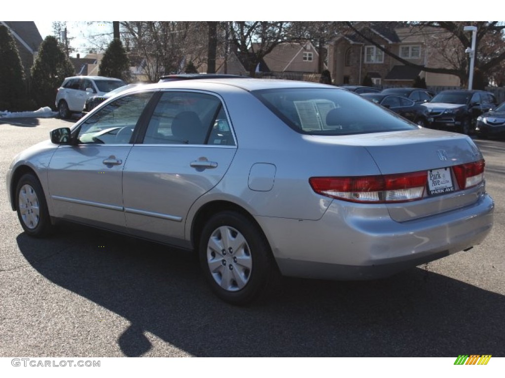 2003 Accord LX Sedan - Satin Silver Metallic / Gray photo #4