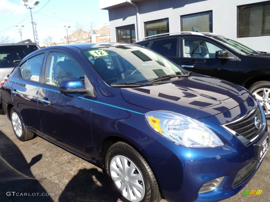 Blue Onyx Metallic Nissan Versa
