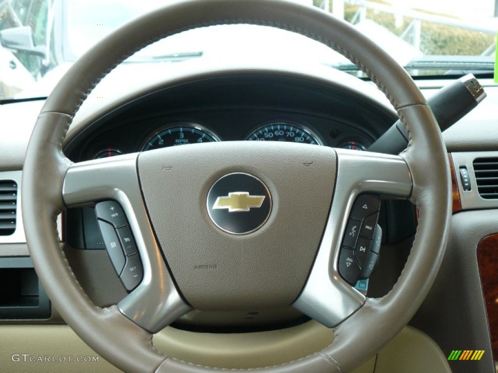 2009 Chevrolet Tahoe LTZ Steering Wheel Photos
