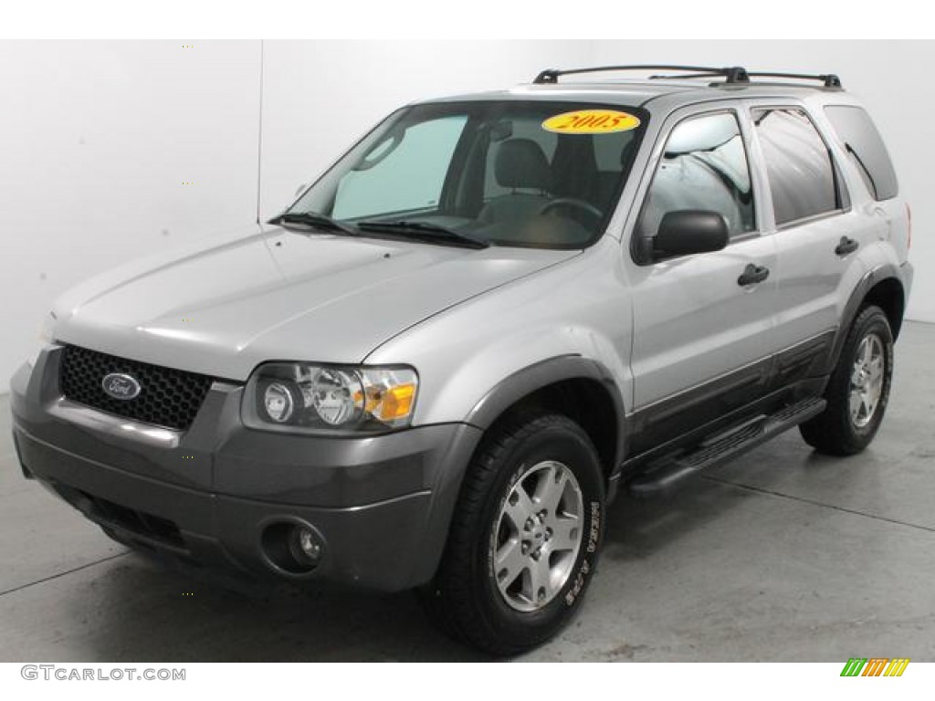 Silver Metallic 2005 Ford Escape XLT V6 4WD Exterior Photo #76077257