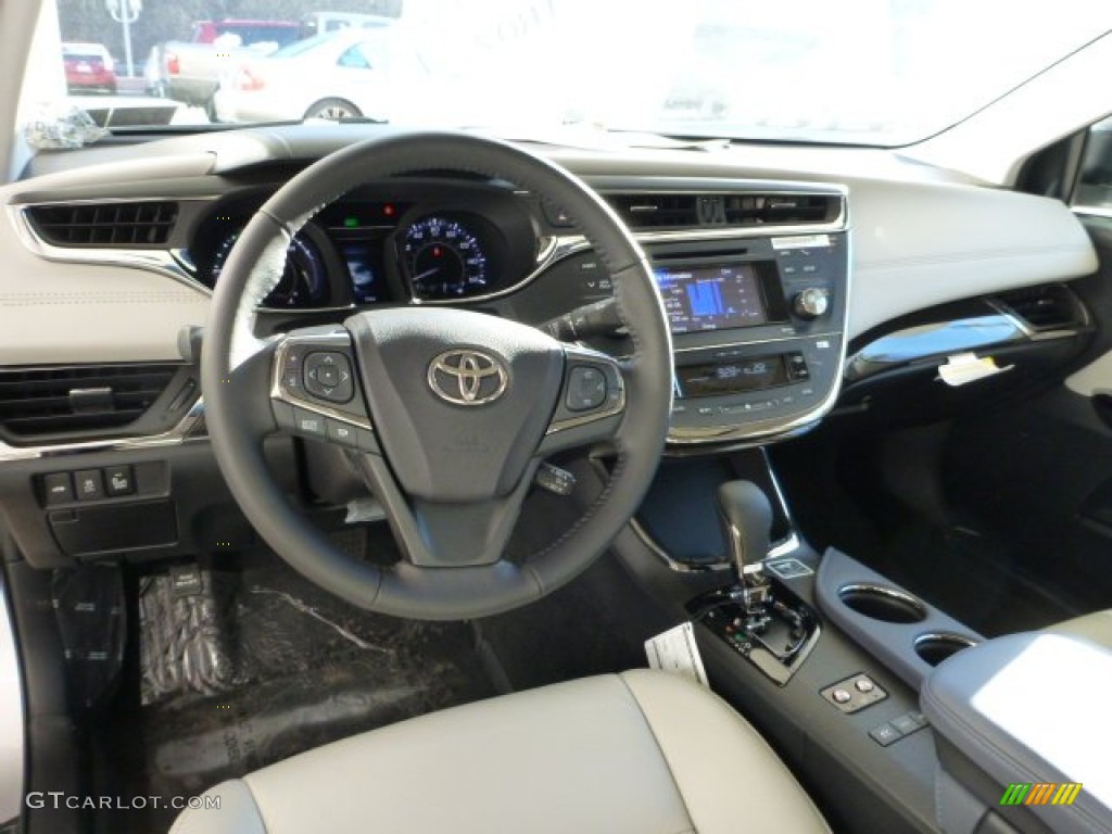 2013 Toyota Avalon Hybrid XLE Light Gray Dashboard Photo #76078073