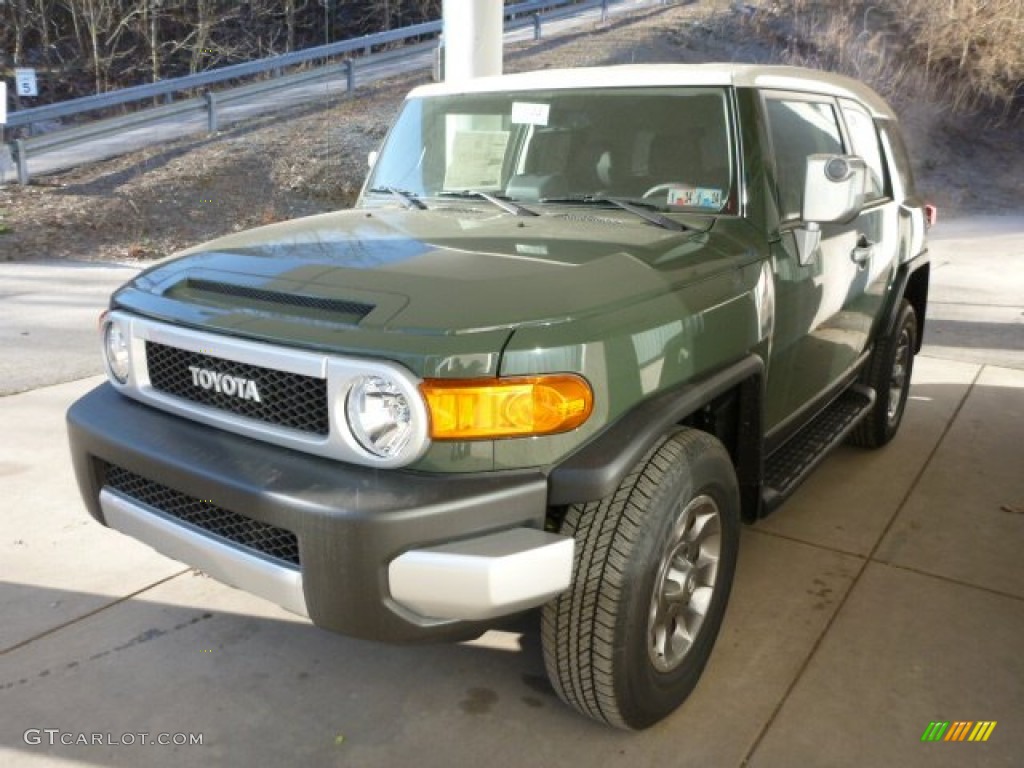 Army Green 2013 Toyota FJ Cruiser 4WD Exterior Photo #76078283