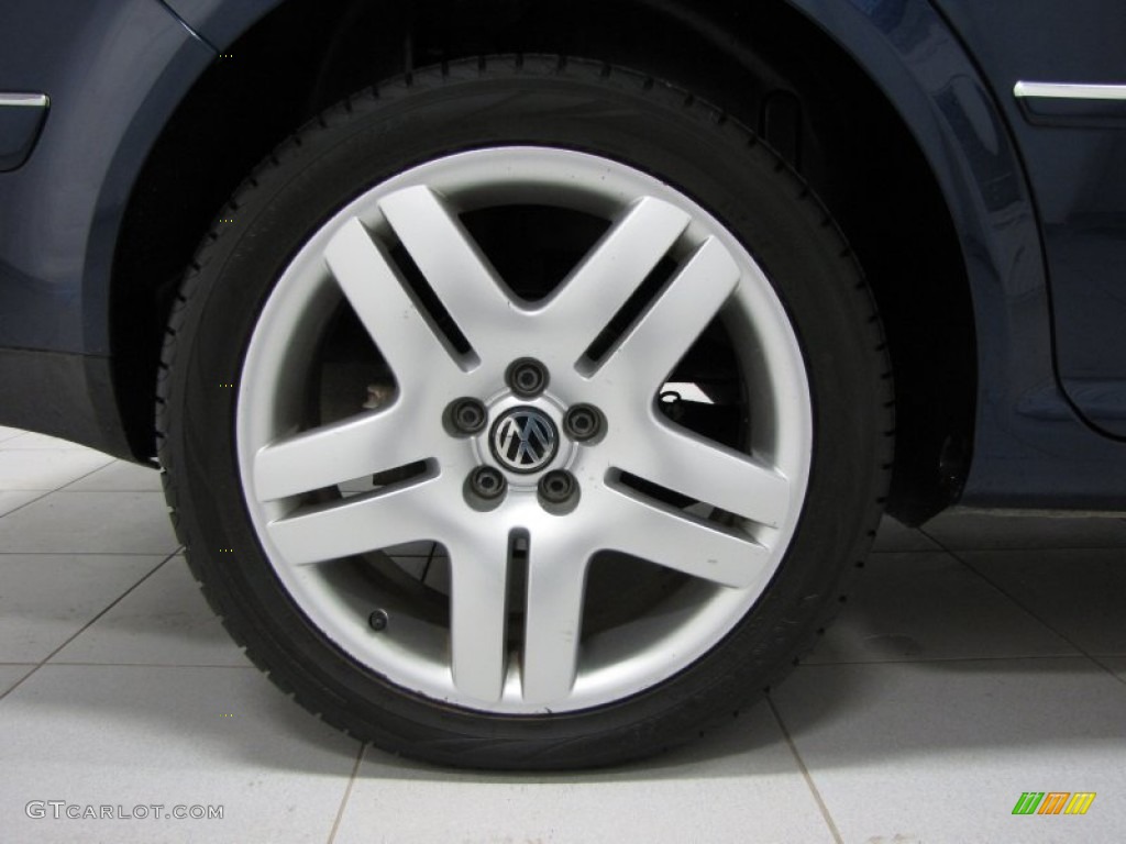2004 Jetta GLS 1.8T Sedan - Galactic Blue Metallic / Black photo #28