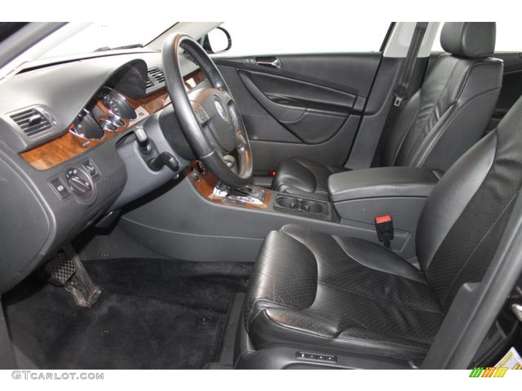 Black Interior 2006 Volkswagen Passat 3.6 4Motion Sedan Photo #76078376
