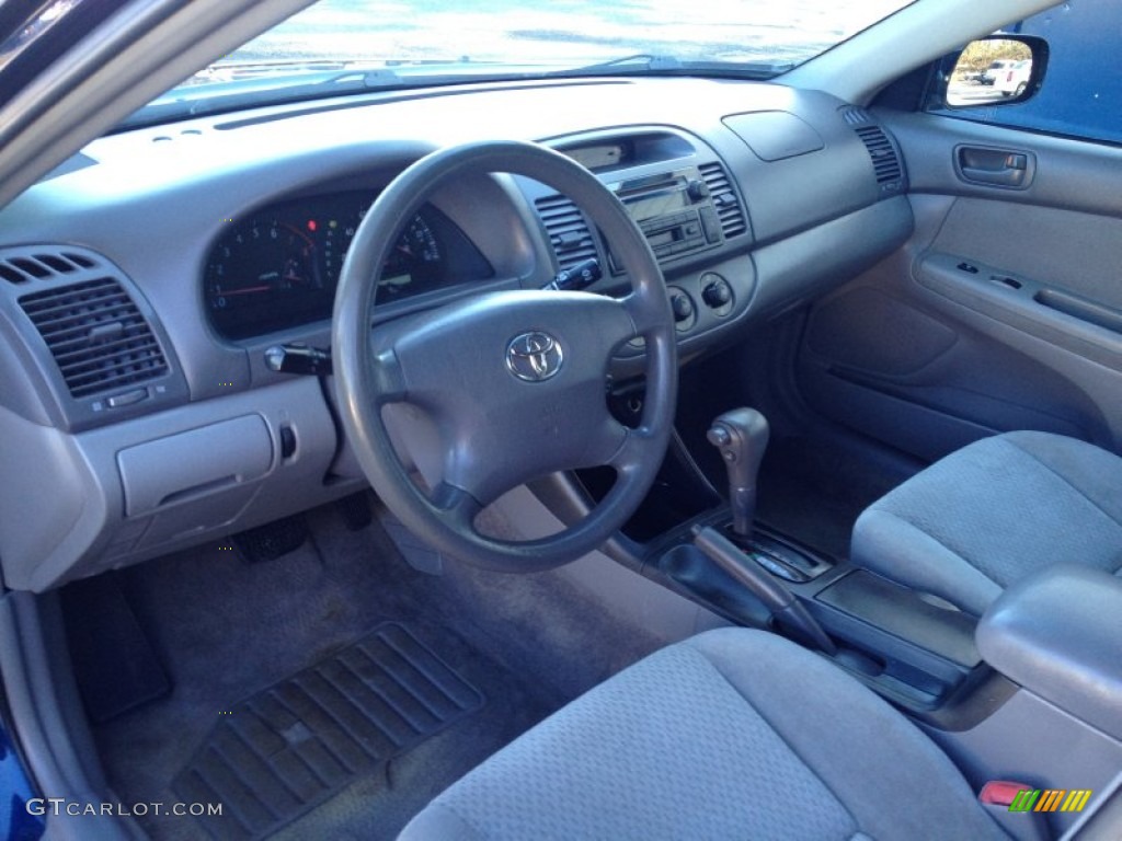 Stone Interior 2004 Toyota Camry LE Photo #76078454