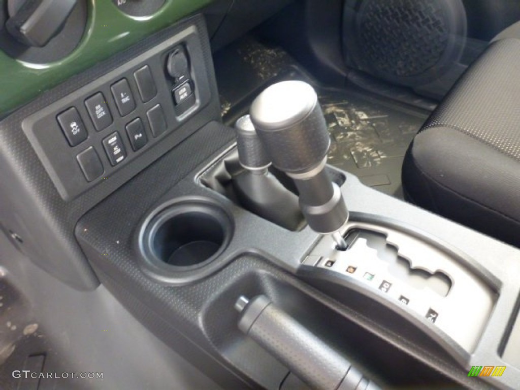 2013 Toyota FJ Cruiser 4WD Transmission Photos | GTCarLot.com