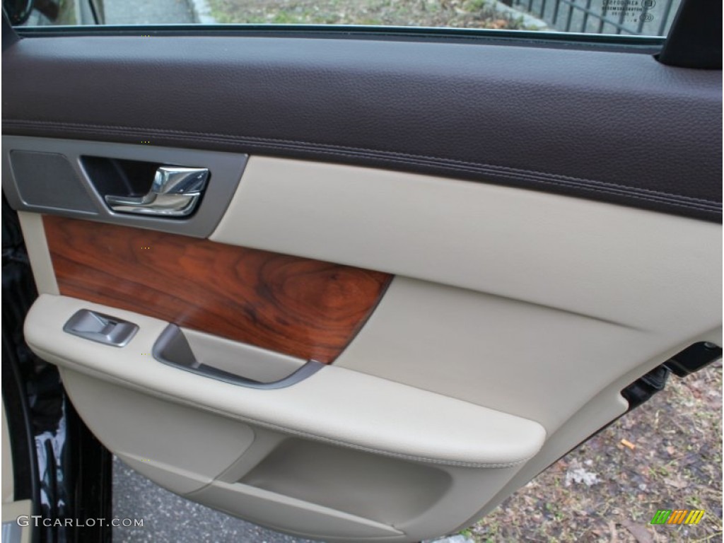 2010 Jaguar XF Sport Sedan Barley Door Panel Photo #76082051
