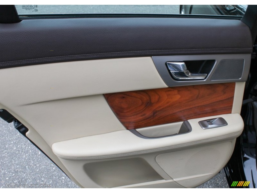 2010 Jaguar XF Sport Sedan Barley Door Panel Photo #76082117