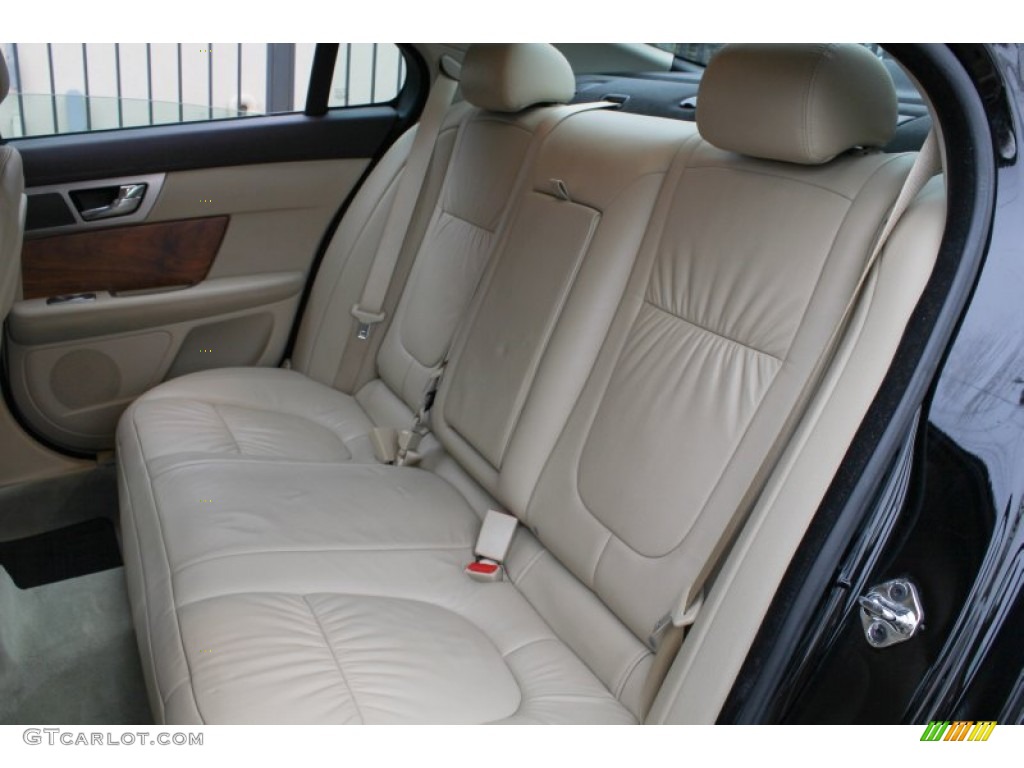 2010 Jaguar XF Sport Sedan Rear Seat Photo #76082135