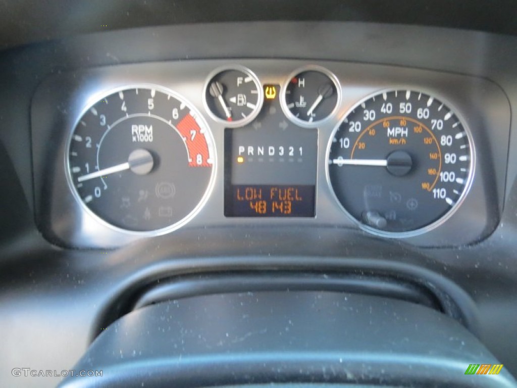 2006 Hummer H3 Standard H3 Model Gauges Photo #76082612