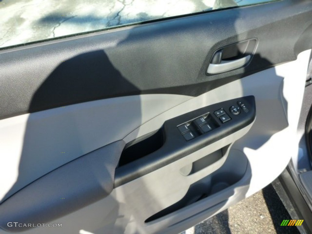 2013 CR-V LX AWD - Polished Metal Metallic / Gray photo #14