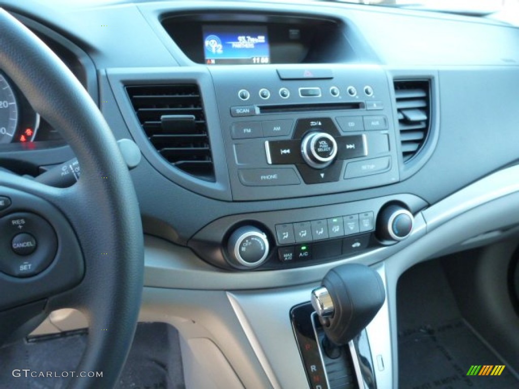 2013 CR-V LX AWD - Polished Metal Metallic / Gray photo #18