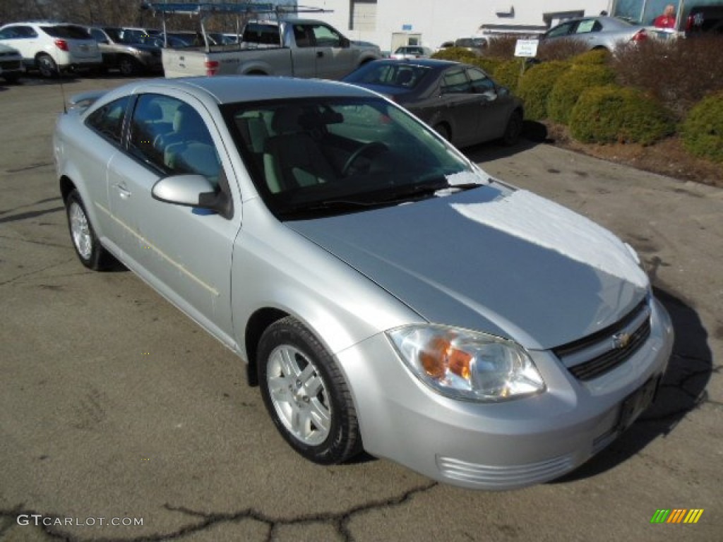 Ultra Silver Metallic 2005 Chevrolet Cobalt LS Coupe Exterior Photo #76083956