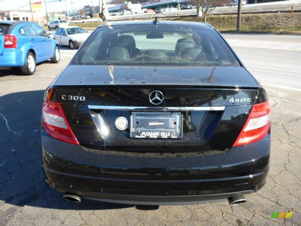 2010 C 300 Sport 4Matic - Black / Black photo #4