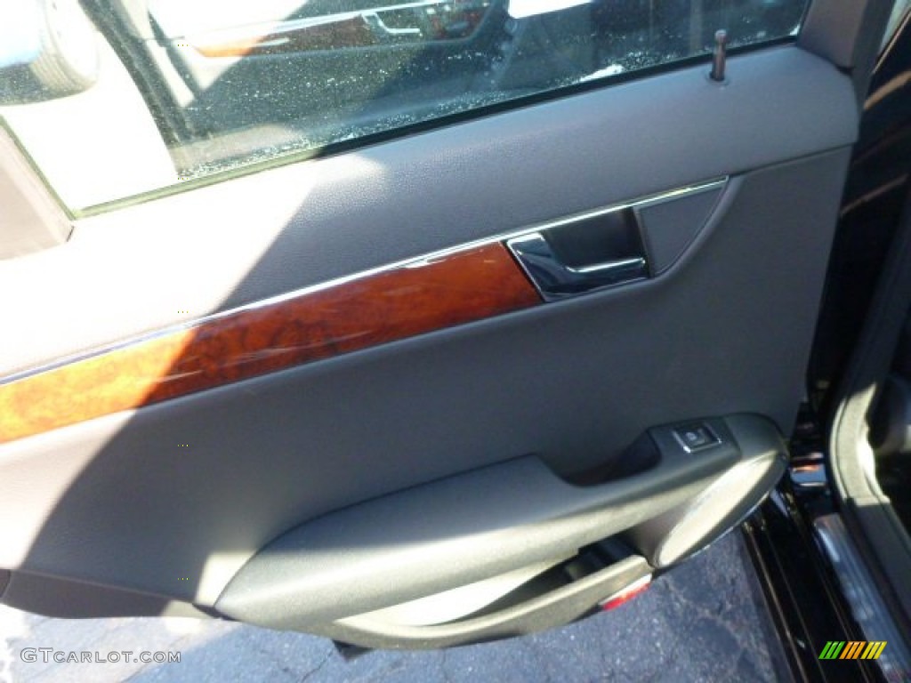 2010 C 300 Sport 4Matic - Black / Black photo #13