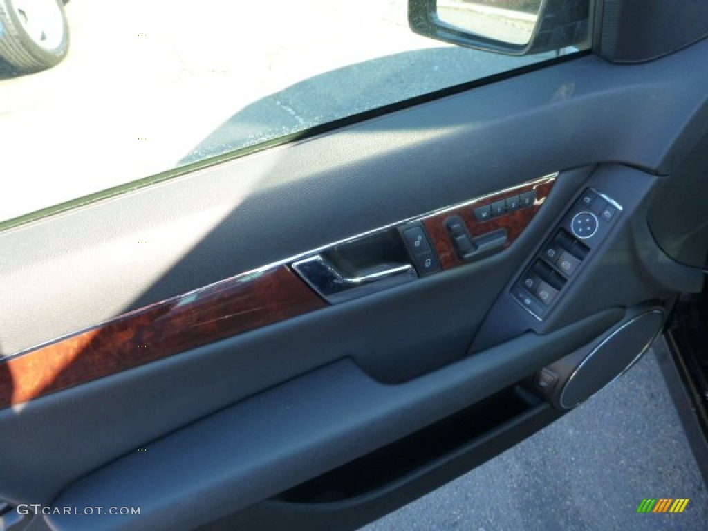 2010 C 300 Sport 4Matic - Black / Black photo #14