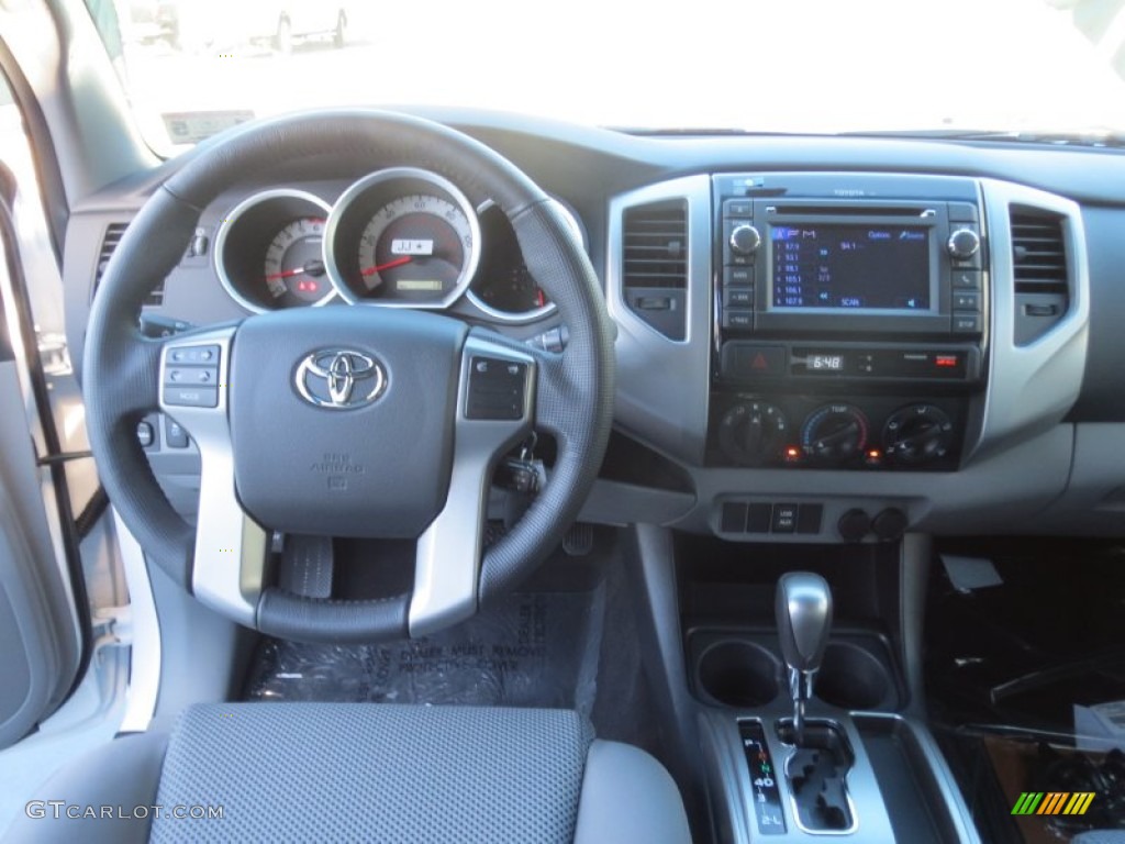 2013 Tacoma V6 TRD Sport Prerunner Double Cab - Super White / Graphite photo #24