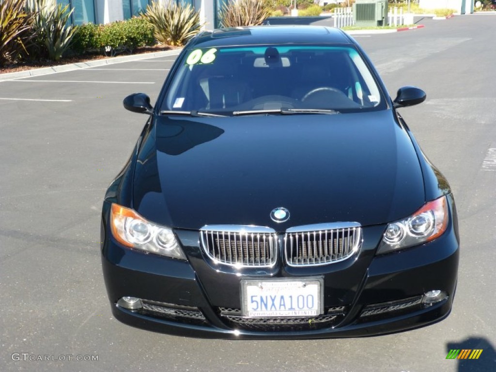 2006 3 Series 330i Sedan - Black Sapphire Metallic / Black photo #2